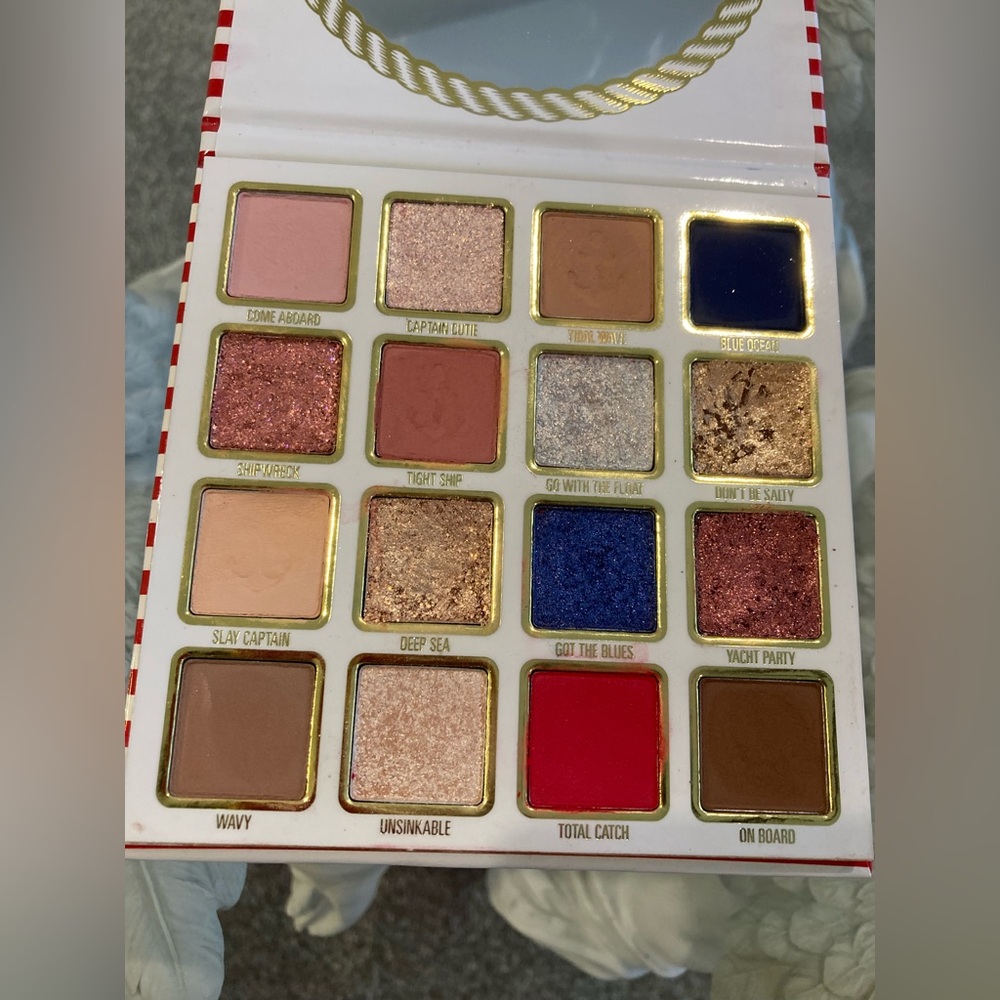 ♌️ KYLIE COSMETICS Kylie Jenner Sailor Eyeshadow Pressed Powder Palette ⭐️ - Picture 4 of 8